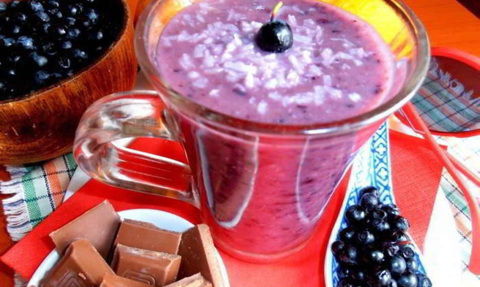 Рецепт бананова-черничного смузи