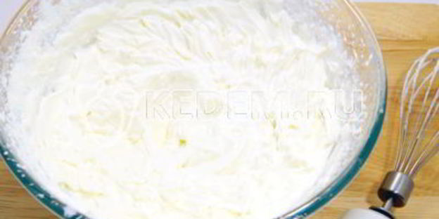 брусничный смузи со сливками