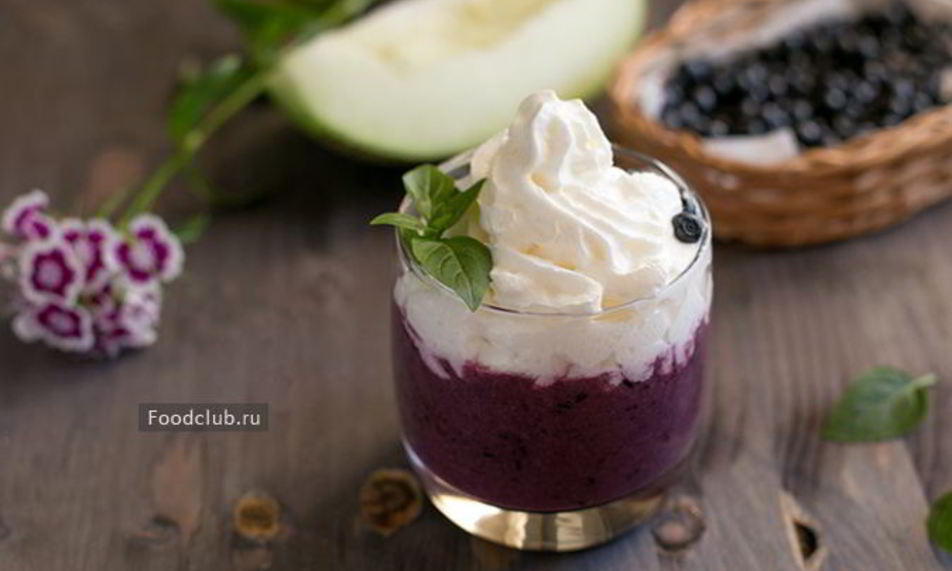 Рецепт смузей из дыни с черникой