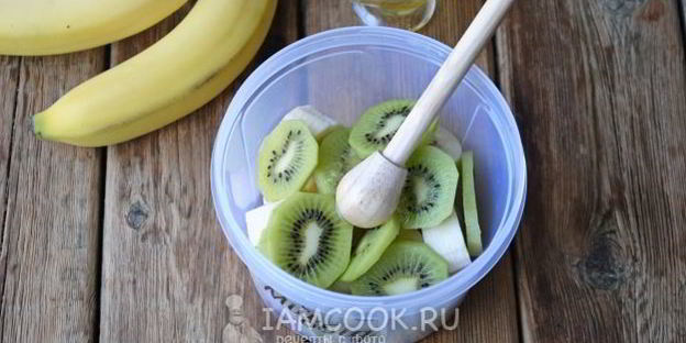 смузи из кефира и банана