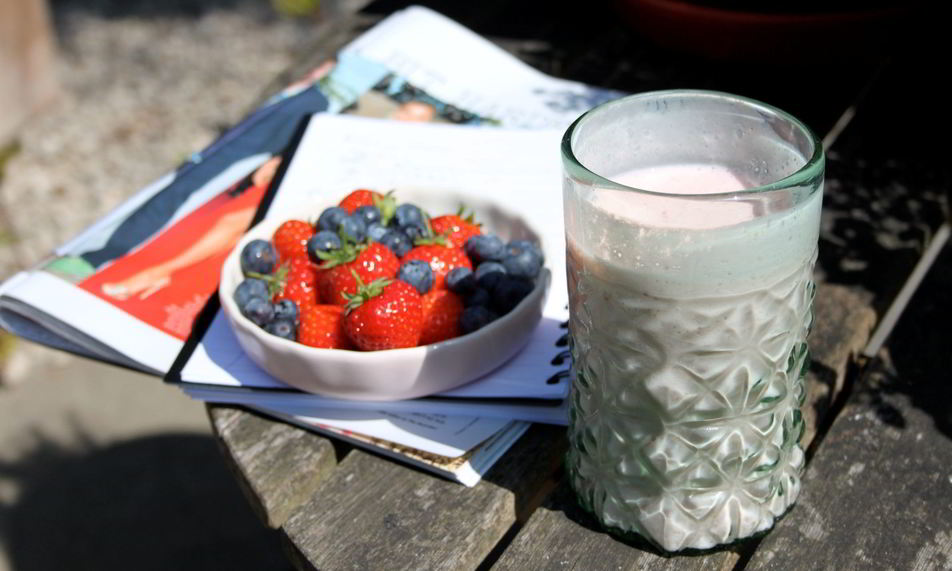 Рецепт смузей из клубники и банана