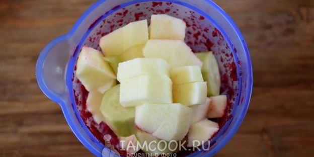 смузи из свеклы с сельдереем