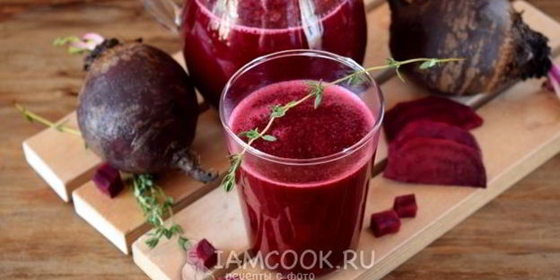 смузи из свеклы с сельдереем