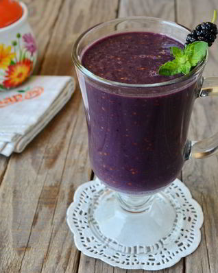Смузи с шелковицей