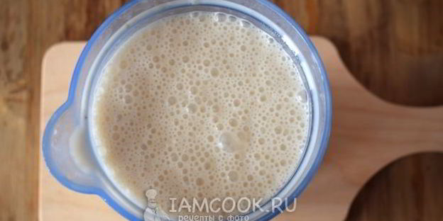 тропический смузи с кокосовым молоком