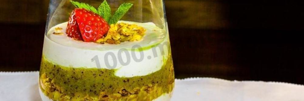 Творожный мусс с фруктовым смузи