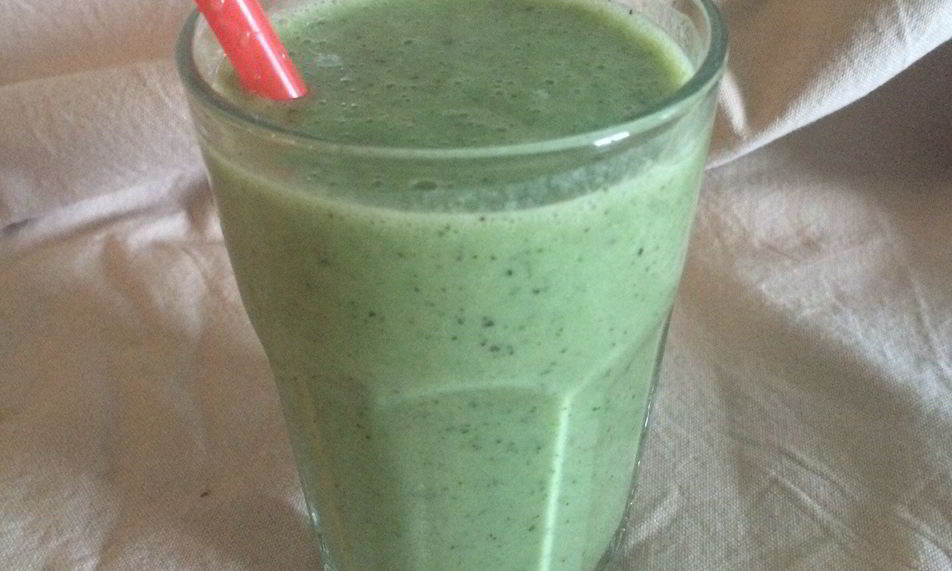 Рецепт ванильного смузей иза киви и дынь