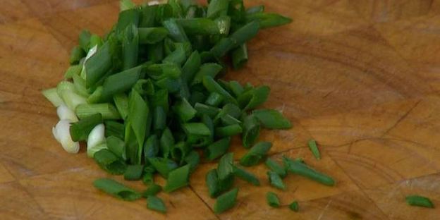 треска в кленовом сиропе под соусом из кураги