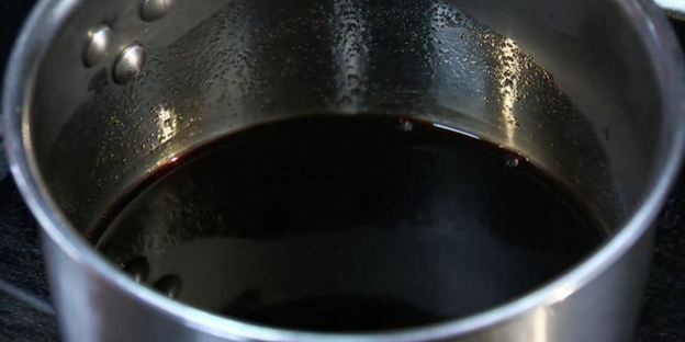 греческий салат с бальзамическим жемчугом