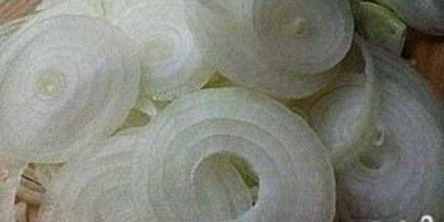 греческий салат с базиликом