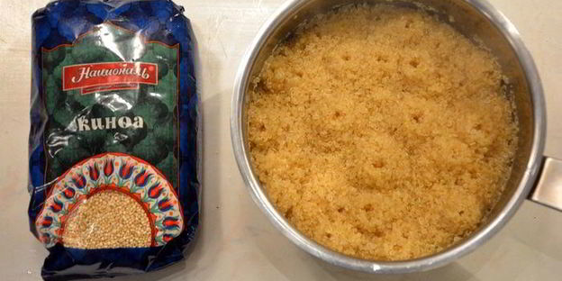 греческий салат с киноа