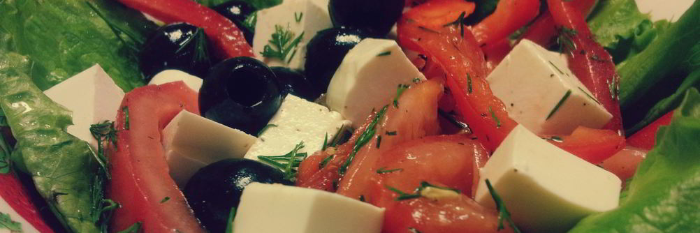 Греческий салат с сыром фетакса