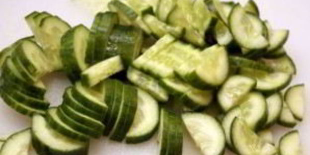 греческий салат с тунцом