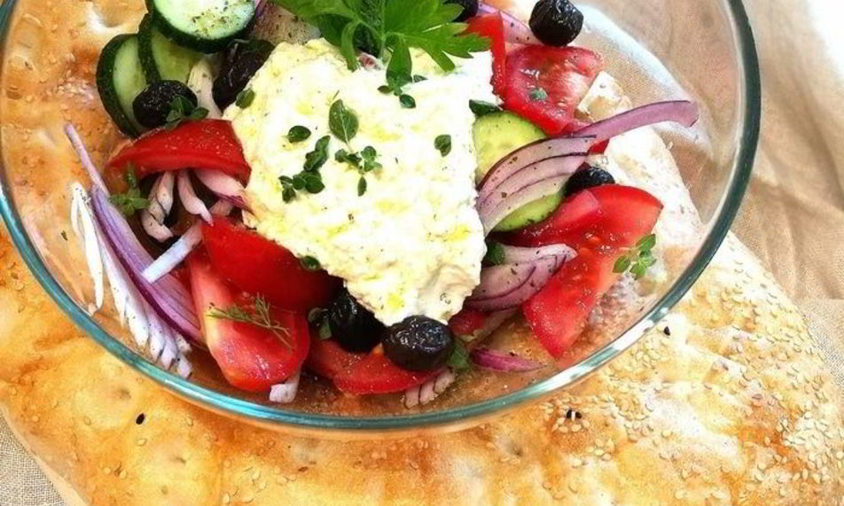 Рецепт греческого салата с заправкой из феты