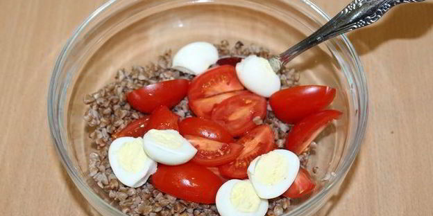 гречневый салат с моцареллой