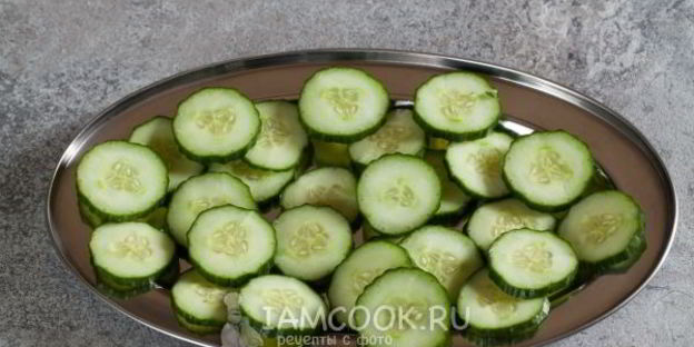 простой греческий салат по-гречески