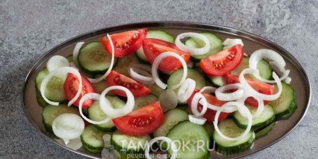 простой греческий салат по-гречески