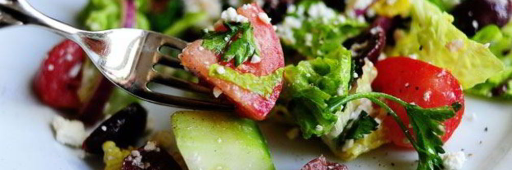 Простой салат Греческий