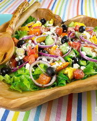 Салат Греческий с лимонной заправкой