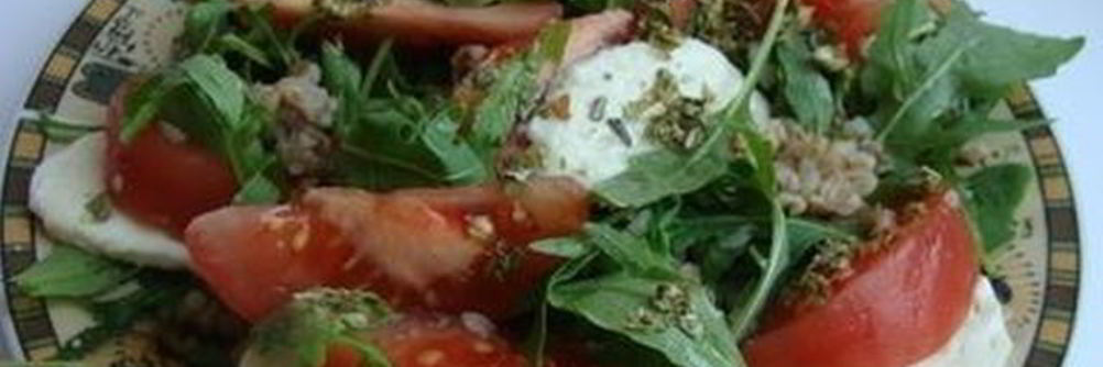 Салат с рукколой и гречкой