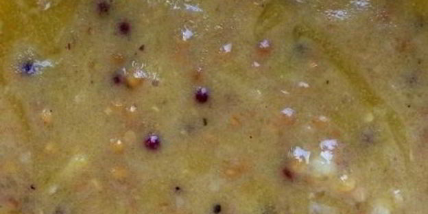 картофельный салат с грецким орехом и базиликом