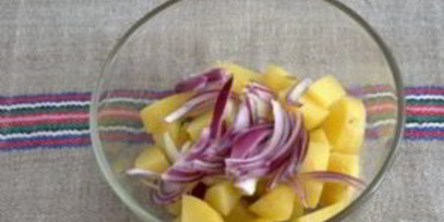 картофельный салат с квашеной капустой