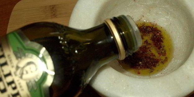 картофельный салат с помидорами и укропом