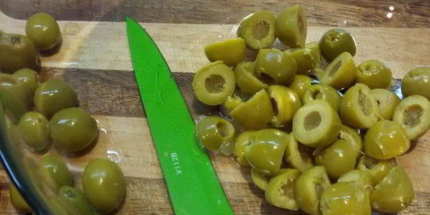 салат из картофеля с оливками