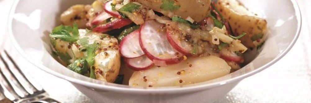 Салат из молодого картофеля