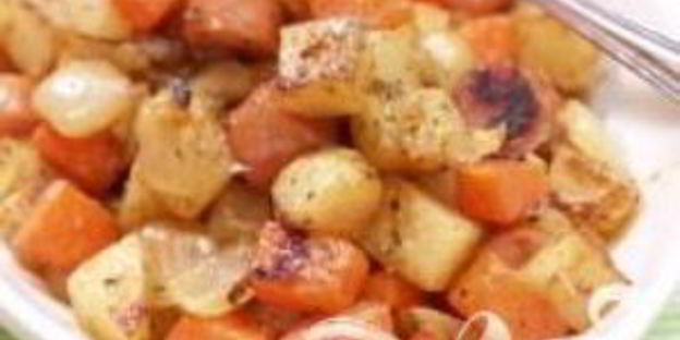 салат с жареным картофелем