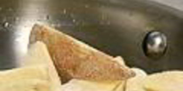 теплый картофельный салат с грибами