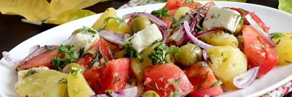 Теплый салат с картофелем