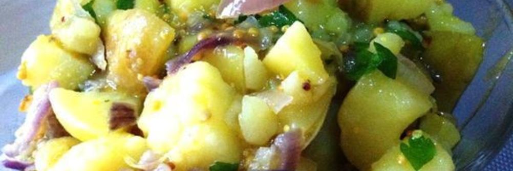 Теплый салат с молодым картофелем
