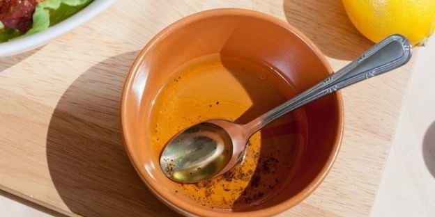 летний салат с колбасой