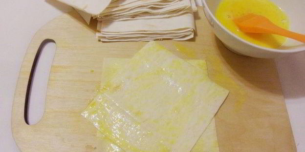 луковый салат в лаваше