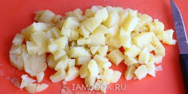 классический салат оливье с курицей