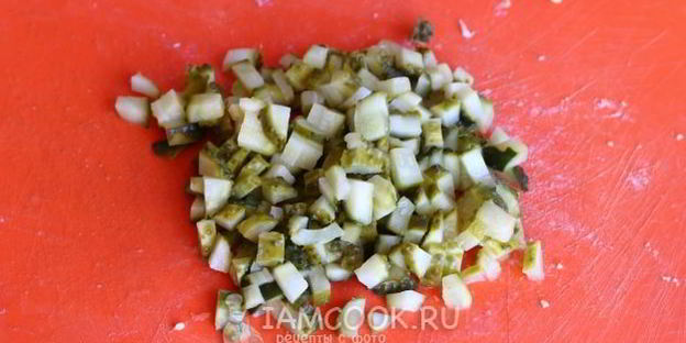 классический салат оливье с курицей