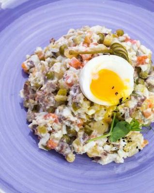 Ностальгический салат оливье