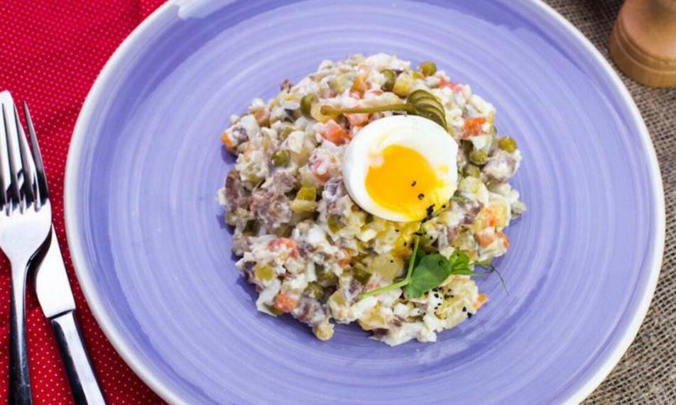 Рецепт ностальгического салата оливье