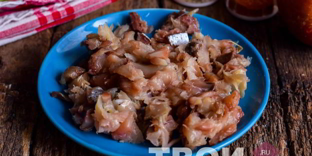 оливье со скумбрией