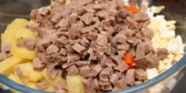 оливье со свининой