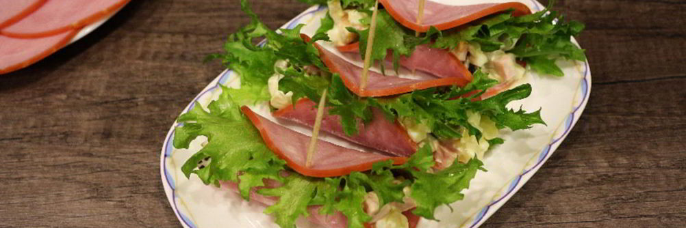 Оливье в ветчине