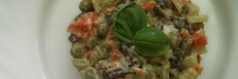 Постный салат Оливье