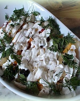 Салат new оливье с ананасом и болгарским перцем