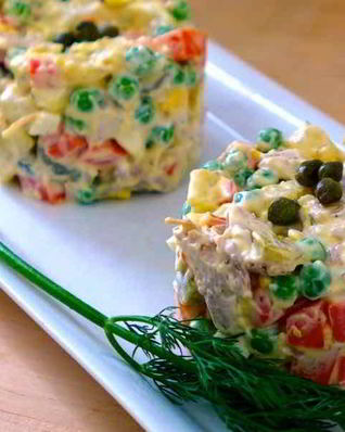 Салат Оливье классический с мясом