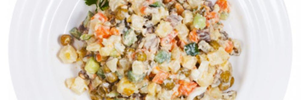 Салат Оливье с бужениной