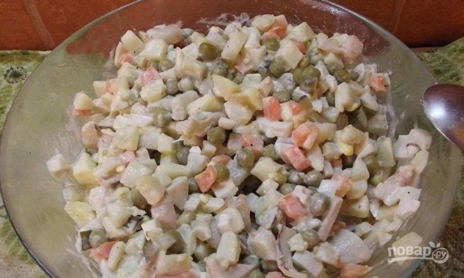 Рецепт салата оливье с кальмарами