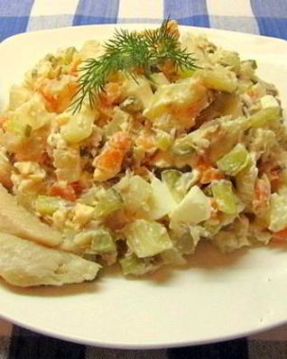 Салат Оливье с рыбой