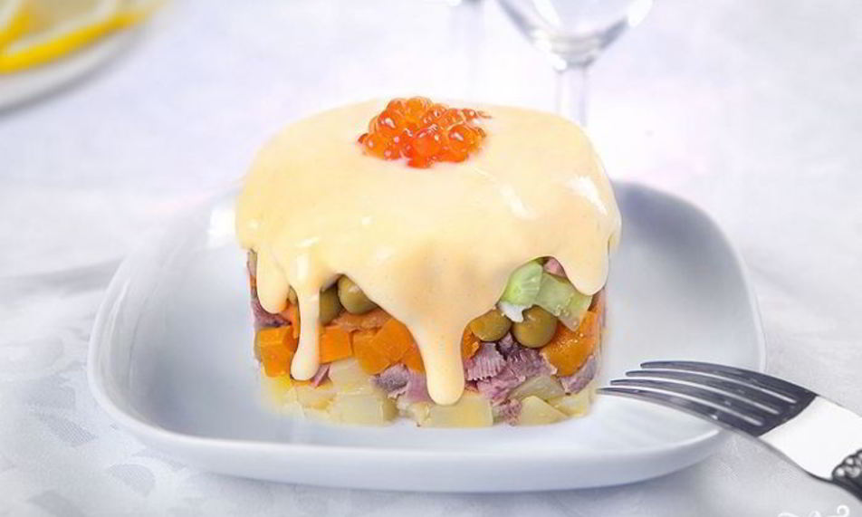 Рецепт салата оливье слоями