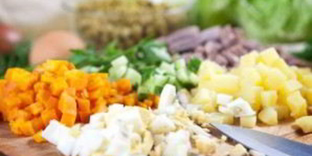 салат оливье слоями